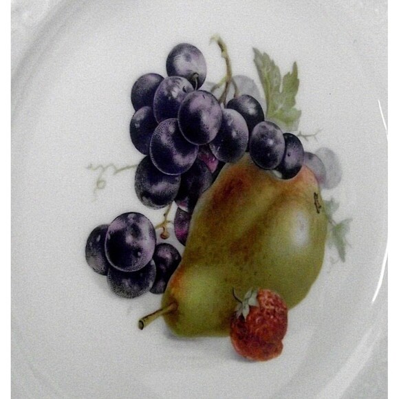 E&R Bavaria Orchard Golden Crown Plate Grapes Pear Strawberry #4 Germany Salad - Picture 2 of 4